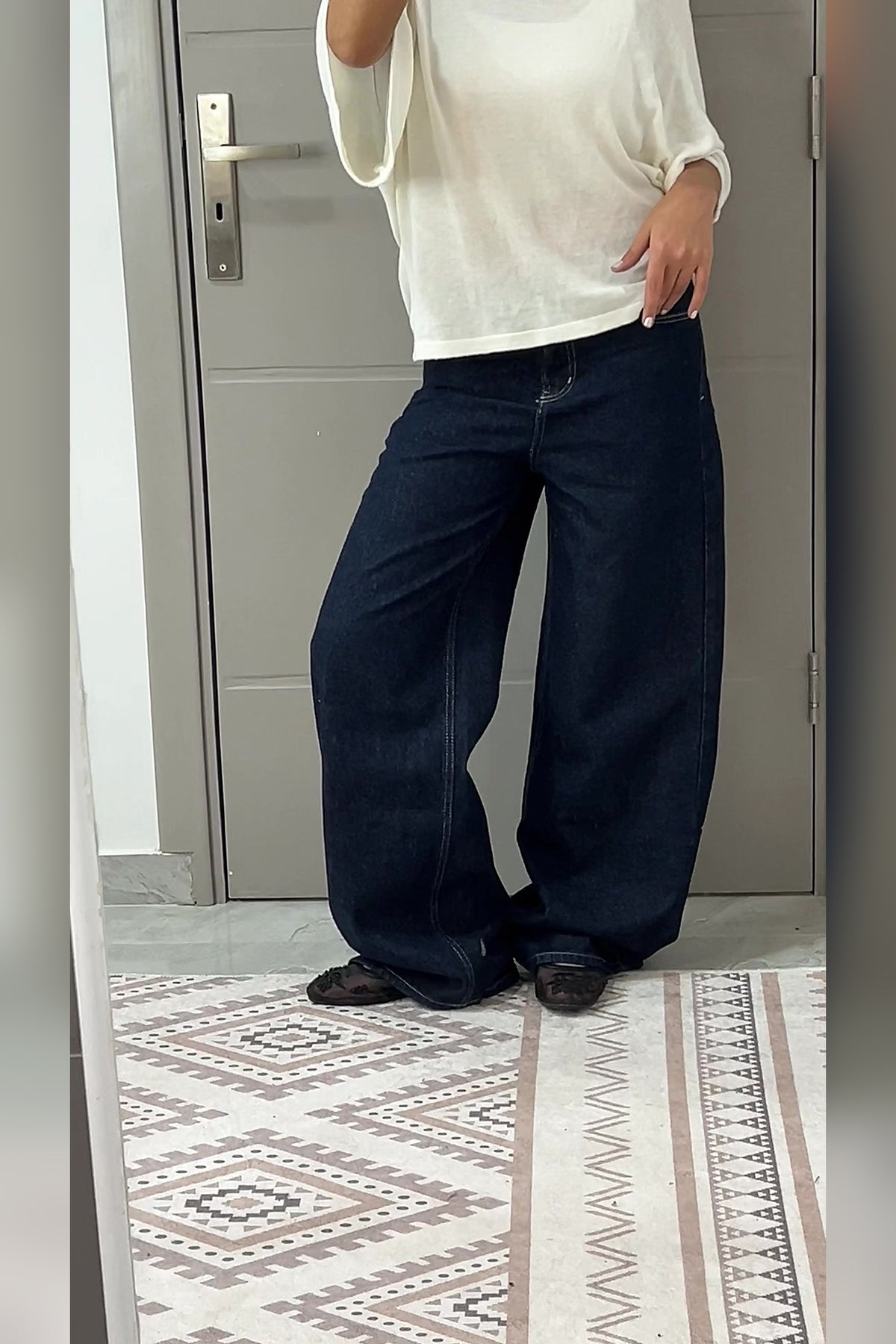 Dark Blue Wide Leg Jeans - VELINA