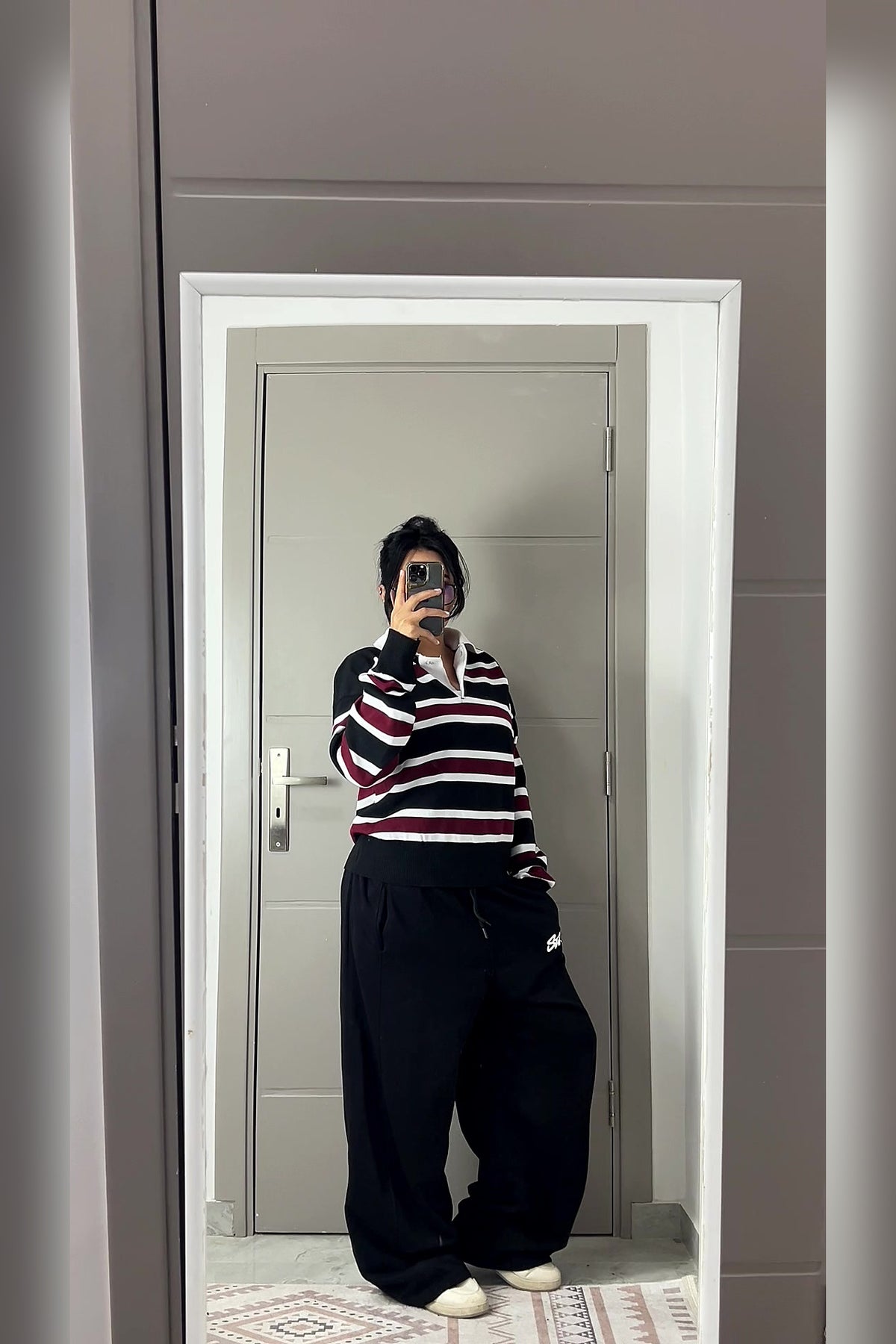 Black Balloon Sweatpants - VELINA